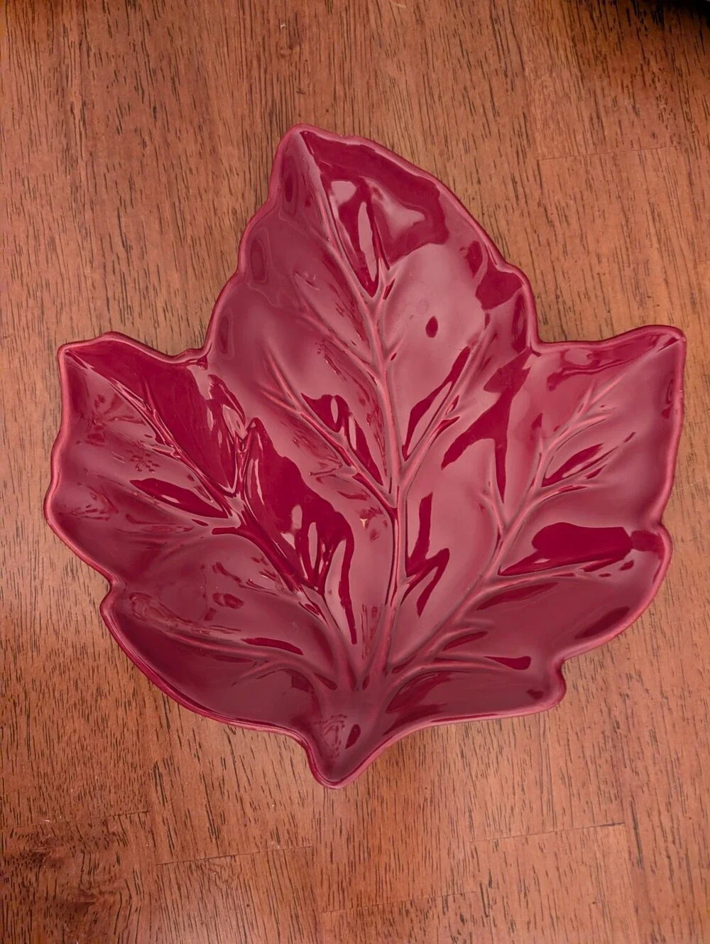 Leaf-Shaped Ceramic Serving Dishes - Set of 4 in Yellow, Olive, Red, Burgundy